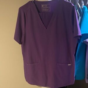 Figs Women's V-Neck Scrub Top and Pants in Purple